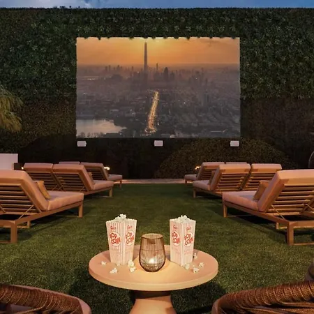 2Br & 2Ba Corner Suite Ocean Views At Hyde Beach House